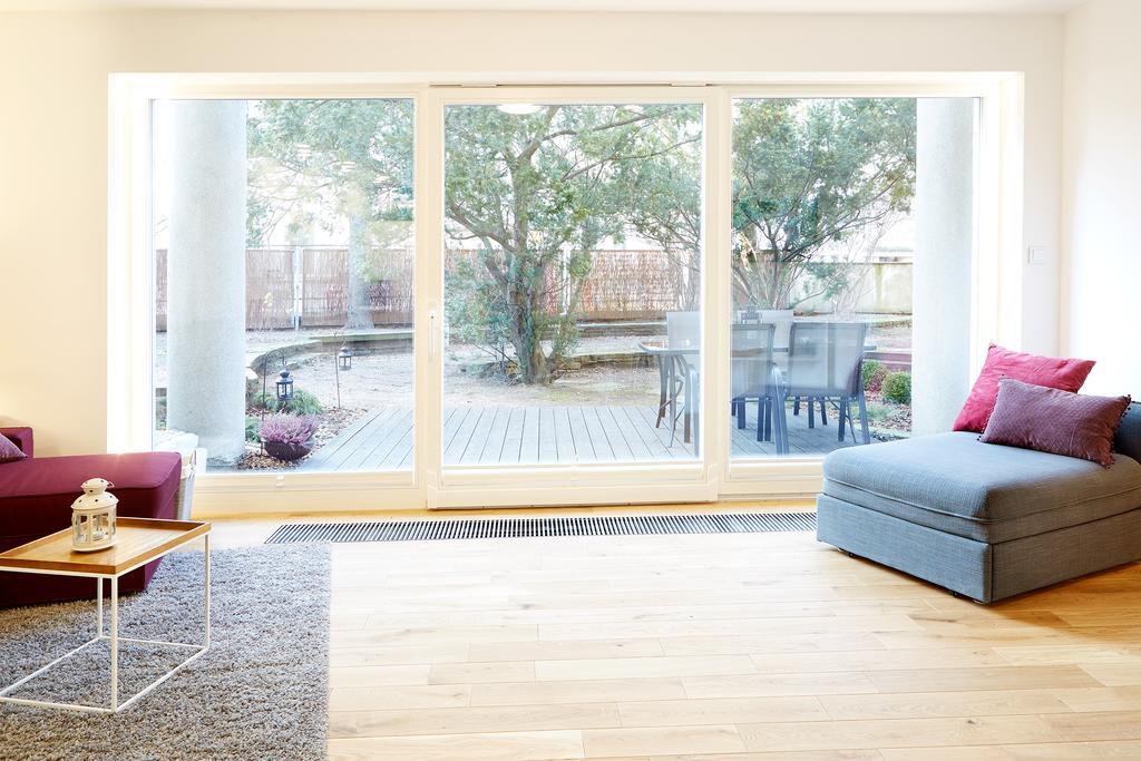 Lovely Lux Garden Flat Near Royal Park Apartment Warsaw Luaran gambar
